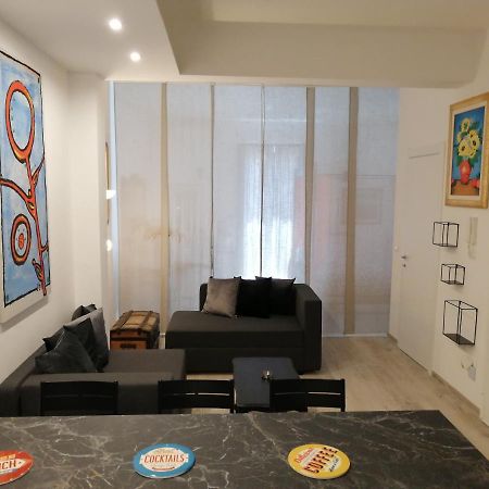 Apartament Love Mirrors And Flowers - Affitti Brevi Italia Bari Zewnętrze zdjęcie