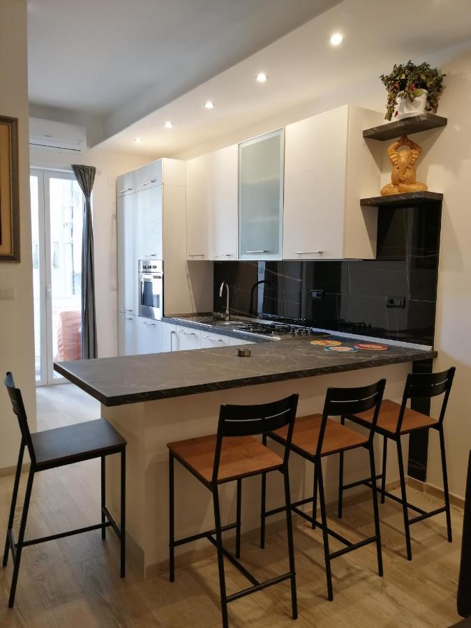Apartament Love Mirrors And Flowers - Affitti Brevi Italia Bari Zewnętrze zdjęcie